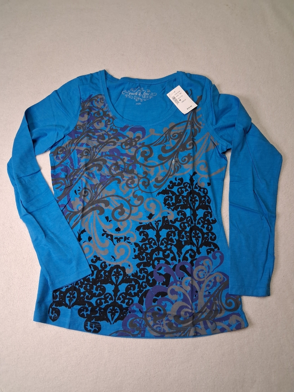4/20$ Ricki's Blue Long Sleeve Scoop Neck Tee with Black & Gray Scroll Print